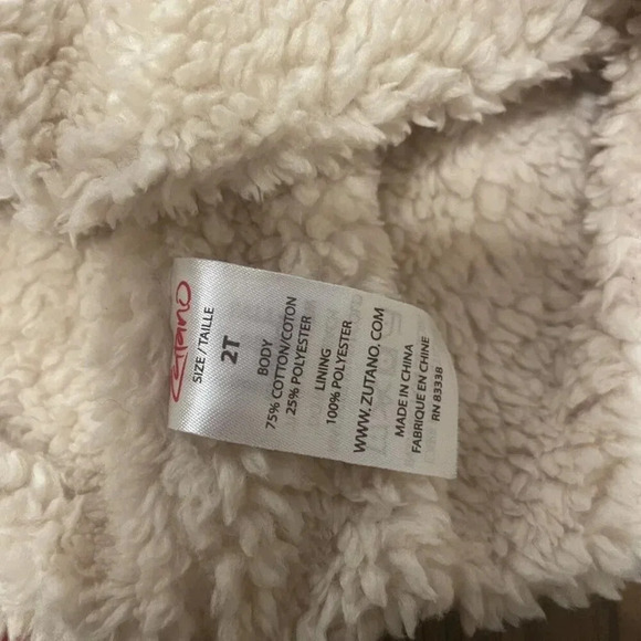 Zutano 2T Velour Winter Hat with Pom Poms, Santa, Christmas - Picture 4 of 4